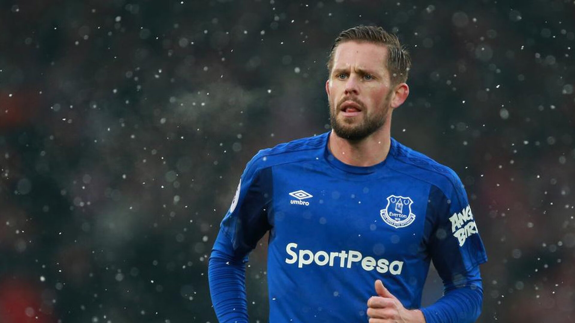 “马科斯·梅特罗的灵活性与判断力，为阿根廷美洲狮队打下坚实基础”