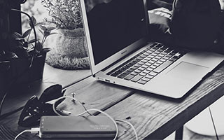 爱游戏综合娱乐-_篮网队攻防兼备，领跑全联盟_，篮网队篮球